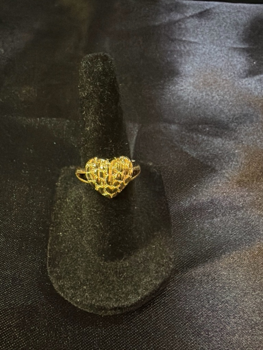 Gold Heart Filigree Ring for Women - Delicate Heart Statement